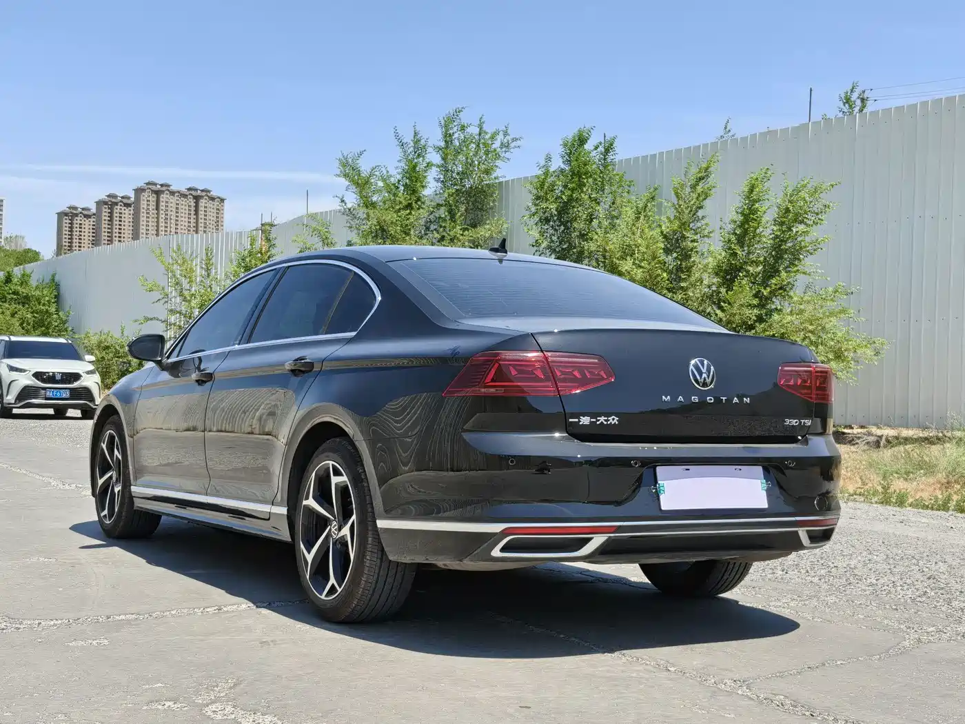 Фото 9 - Volkswagen Magotan