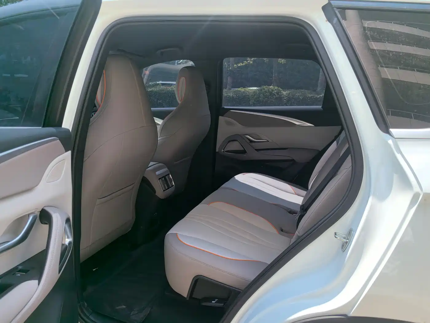 BYD Song Pro New Energy 2024 Glory Edition DM-i 71KM Leading фото 15