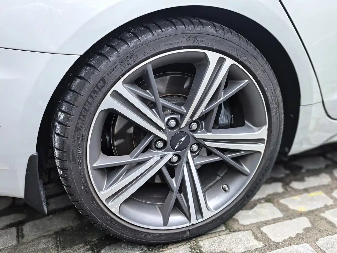 Genesis G70 2024 2.0T Hunter Edition RWD Flagship Shooting Brake фото 5