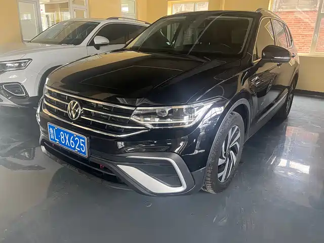 Volkswagen Tiguan L 2022