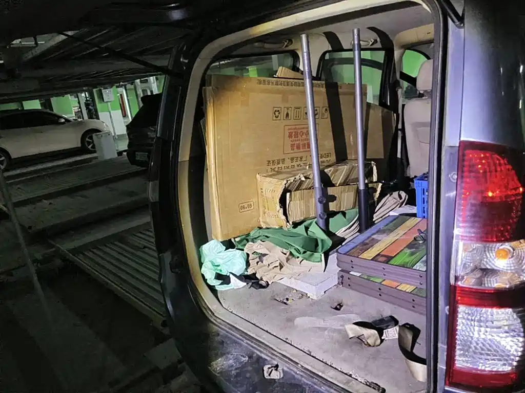 Wuling Motors Wuling Hongguang 2011 2010 1.2L Basic (China IV)