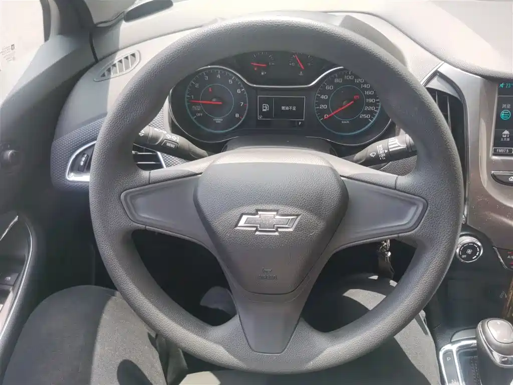 Chevrolet Cruze 2018 Redline 320 Automatic Pioneer Edition фото 11
