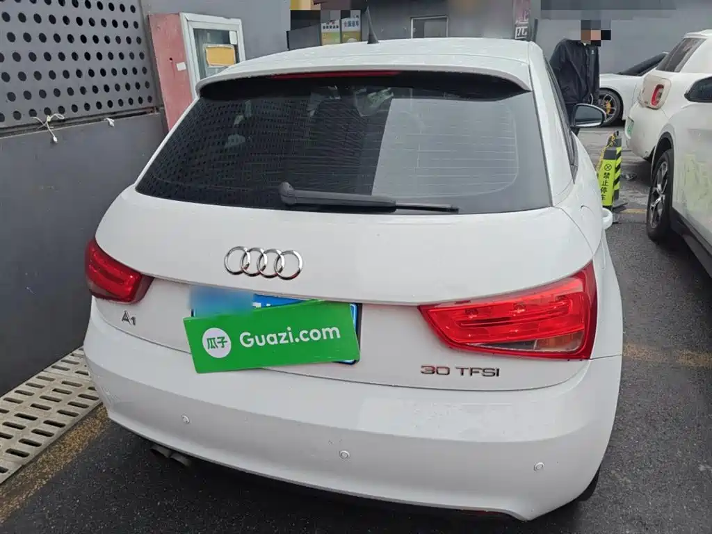 Audi A1 2014 30 TFSI Sportback Fashion фото 4