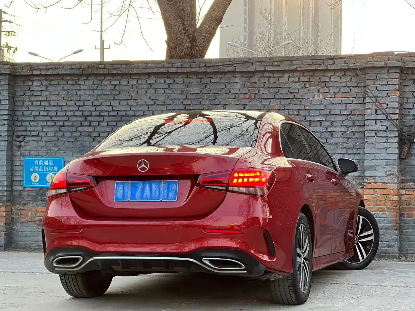 Mercedes-Benz A-Class 2019 A 180 L Sport Sedan фото 9