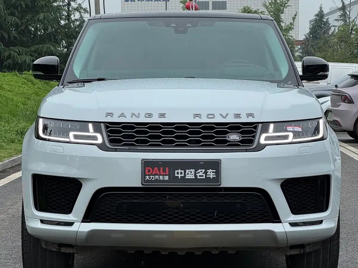 Land Rover Range Rover Sport 2020 3.0 L6 HSE DYNAMIC фото 2