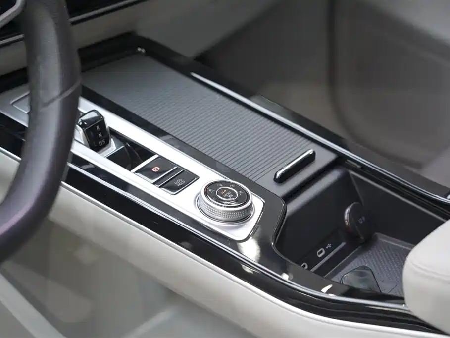Volkswagen Talagon 2023 380TSI 4WD R-Line Celebration Edition фото 14