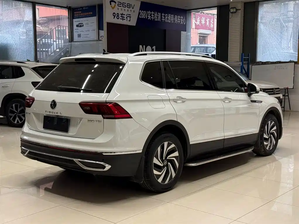 Volkswagen Tiguan L 2023 280TSI 2WD Trend Limited Edition фото 4