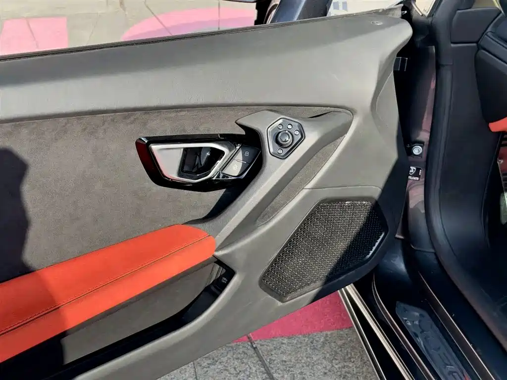 Lamborghini Huracán 2019 Huracán EVO фото 21
