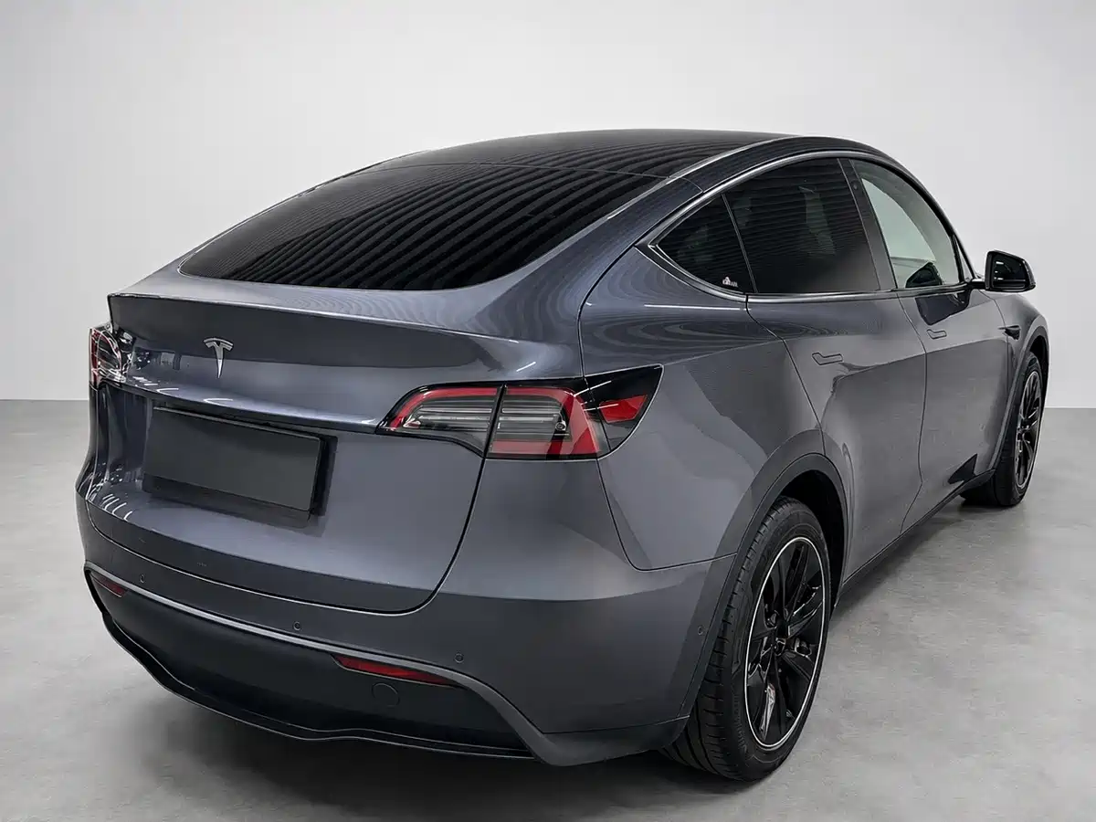 Фото 7 - Tesla Model Y