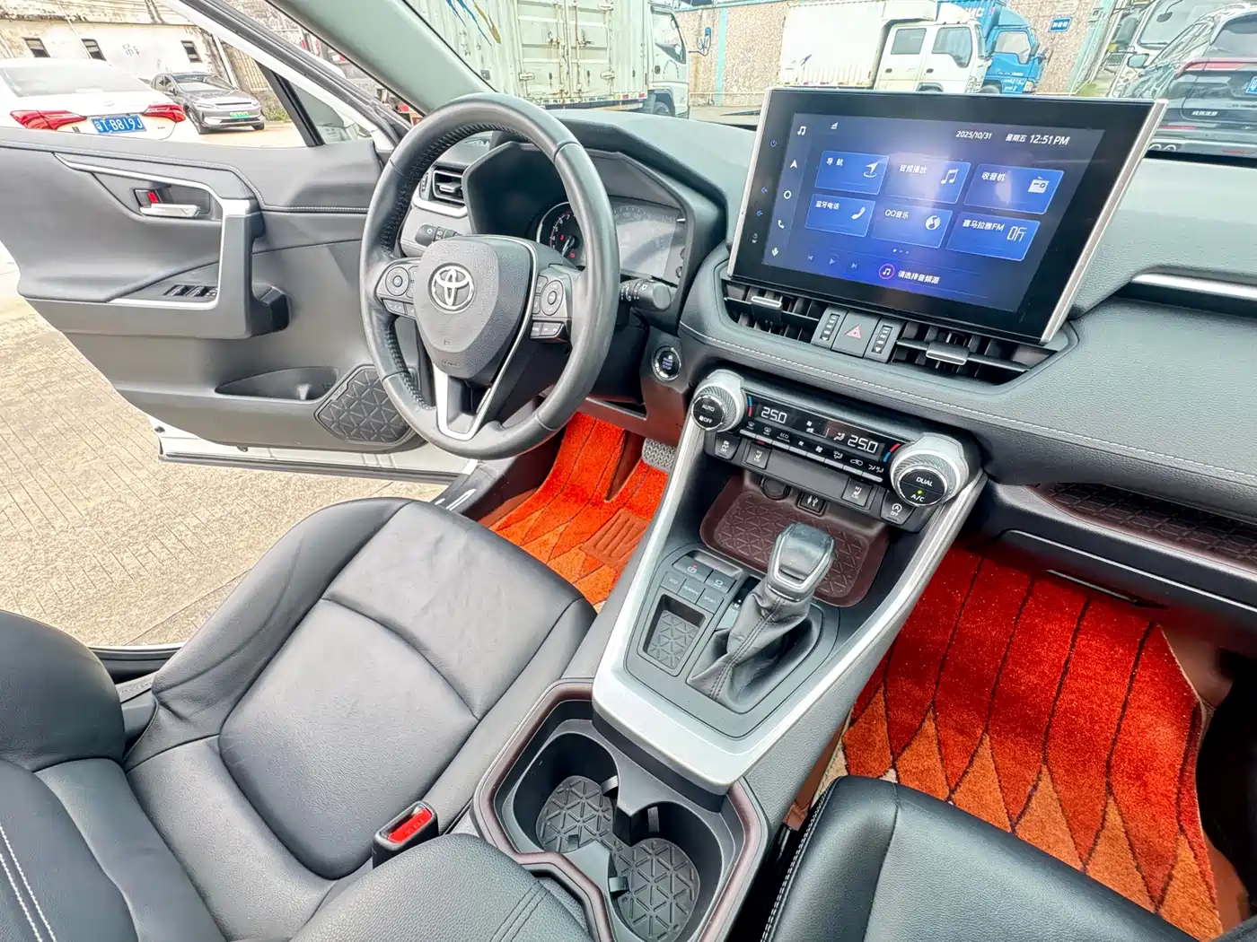 Toyota RAV4 Rongfang 2021 2.0L CVT 2WD Premium фото 15