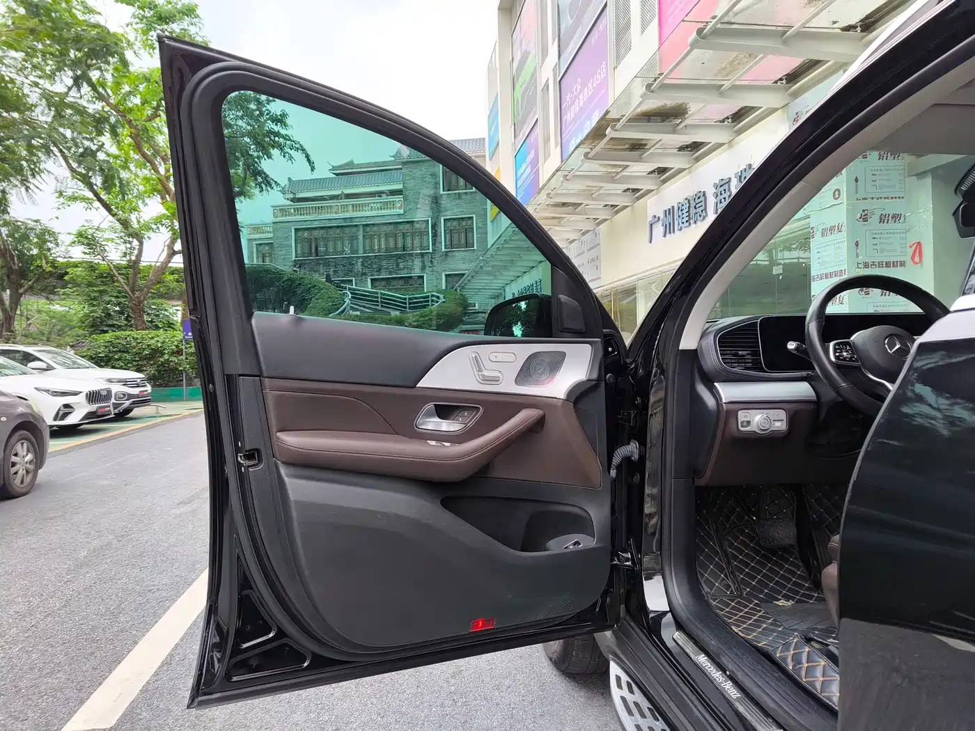 Mercedes-Benz GLE 2021 GLE 450 4MATIC Fashion фото 19