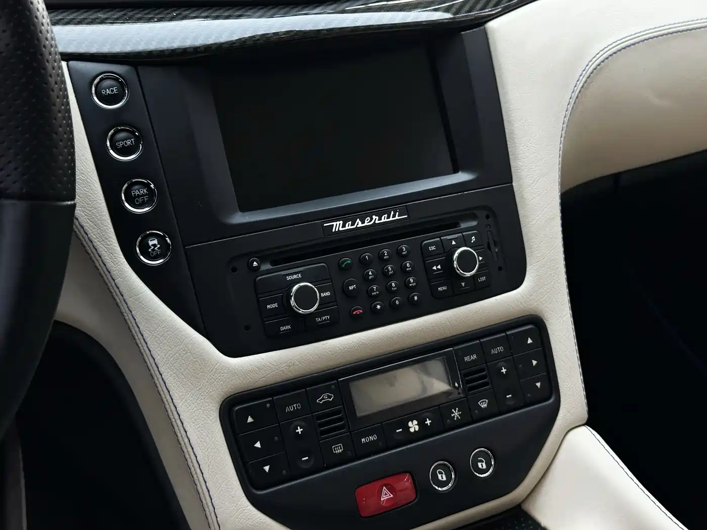 Maserati GranTurismo 2015 4.7L MC Centennial Edition фото 22