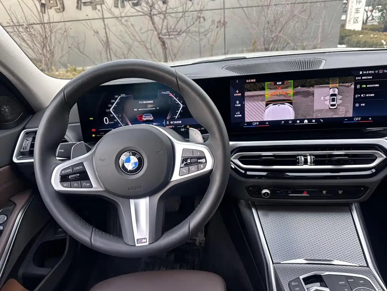 BMW 3 Series 2024 325Li M Sport Shadowline Package фото 9