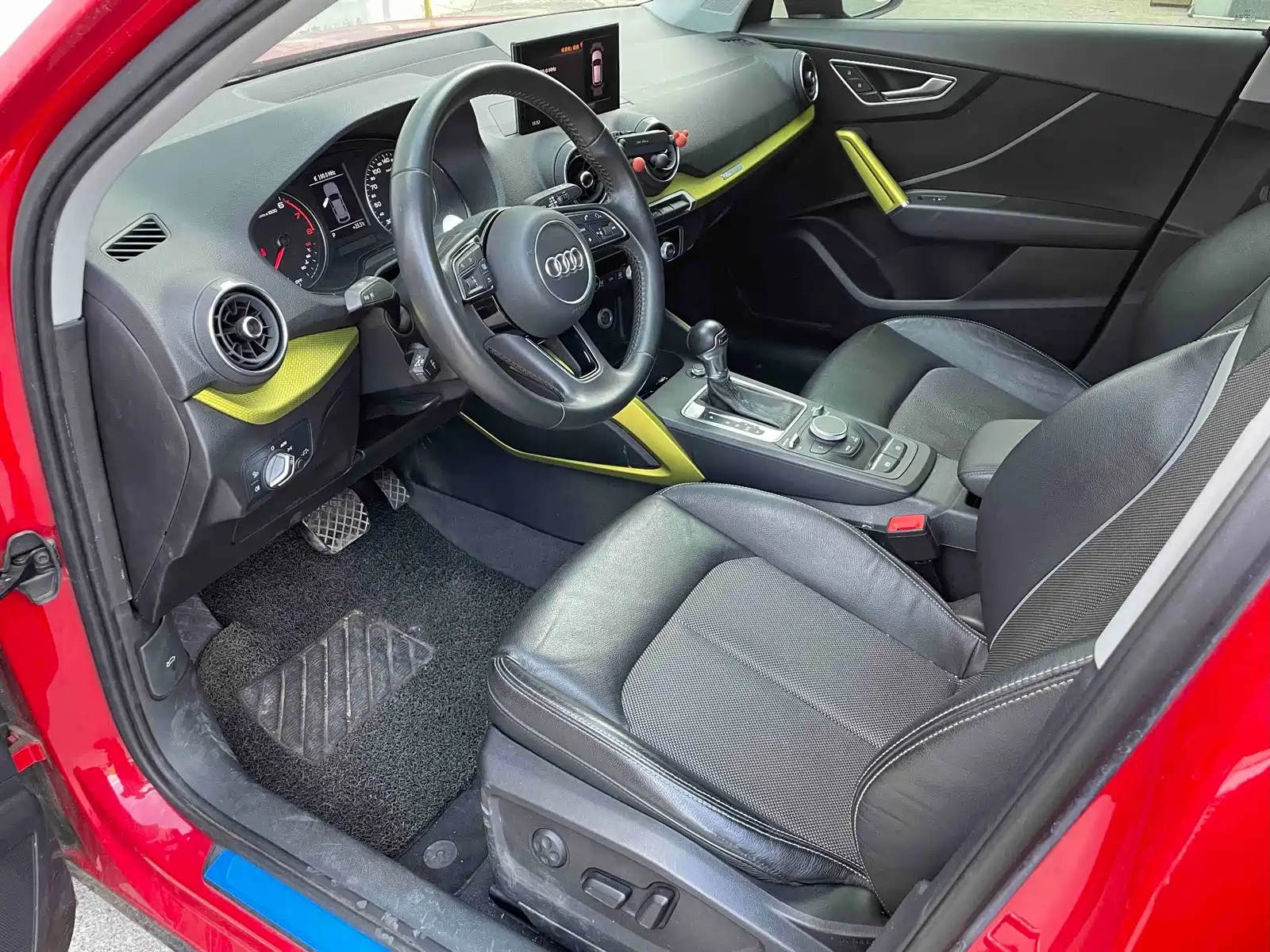 Фото 5 - Audi Q2L
