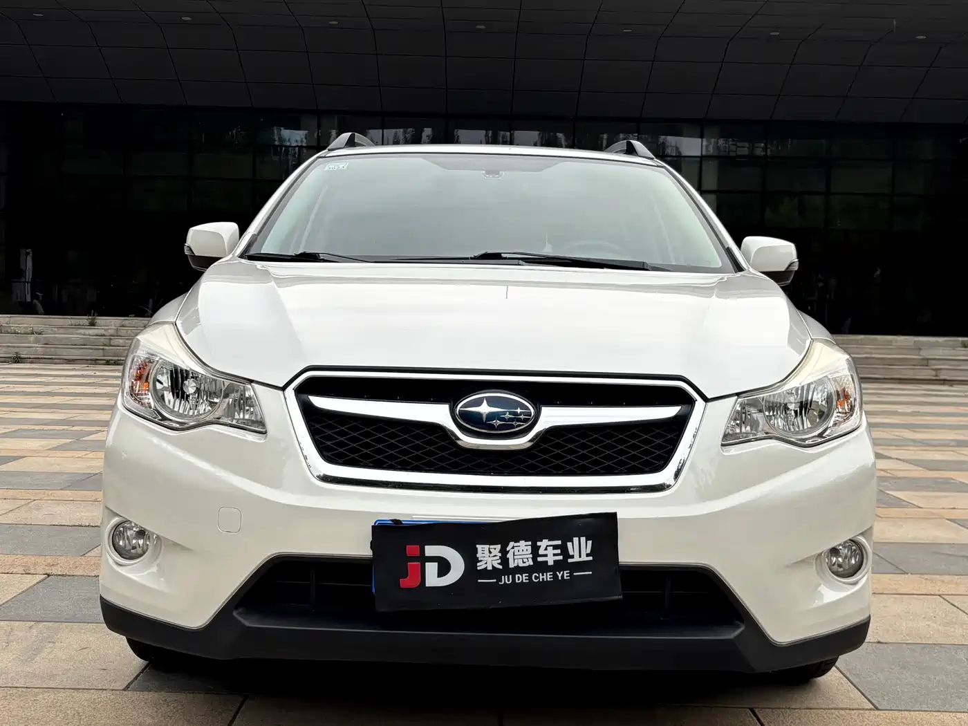 Subaru XV 2014 2.0i Comfort фото 2