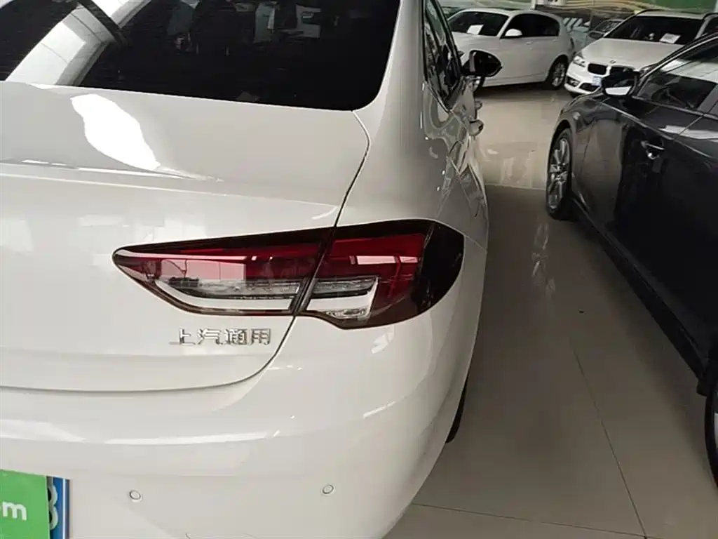 Buick Regal 2024 Model 28T Premium фото 8