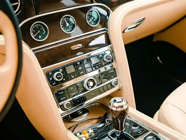 Bentley Mulsanne 2012 Model 6.8T Diamond Jubilee фото 5