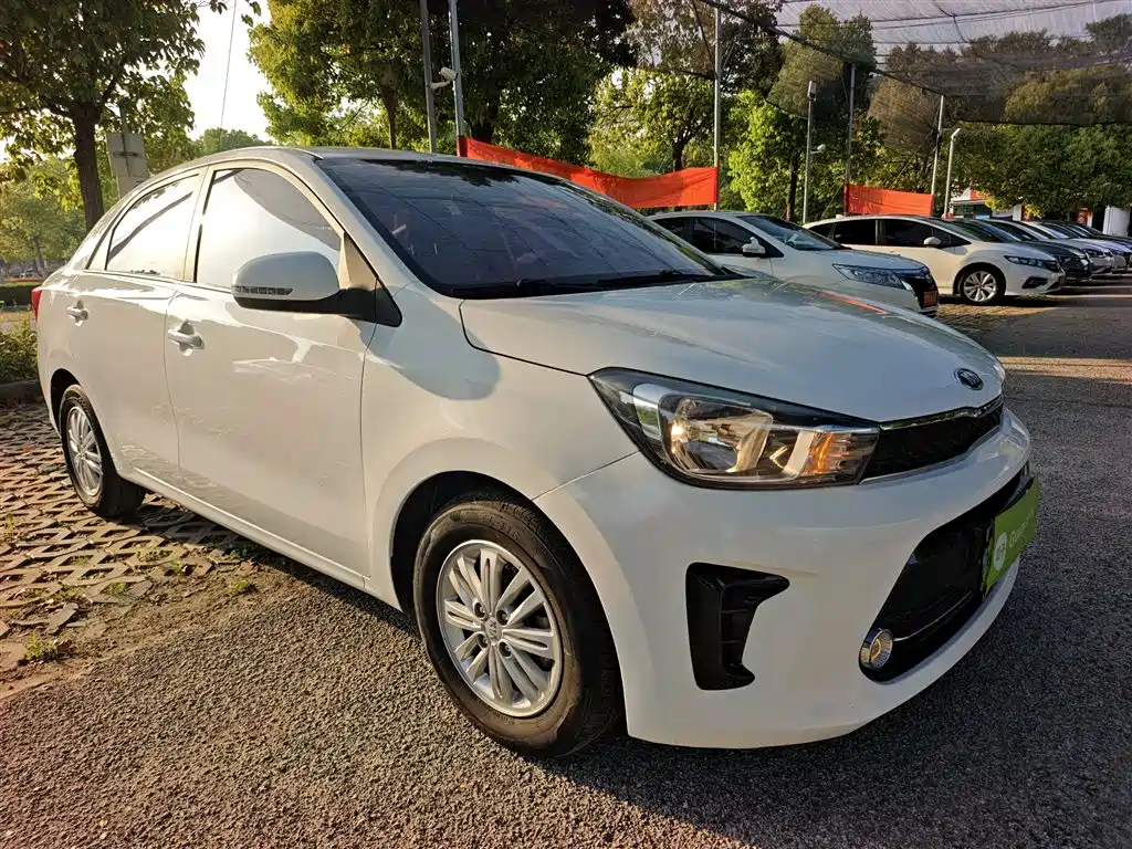 Kia Huan Chi 2019 1.4L Automatic Smart Value Edition China VI фото 4