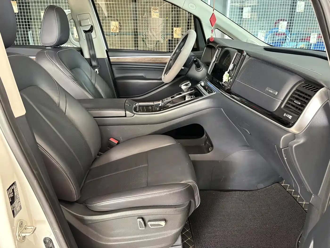 GAC Trumpchi Trumpchi M8 2021 Master Series 390T Prestige Edition фото 8