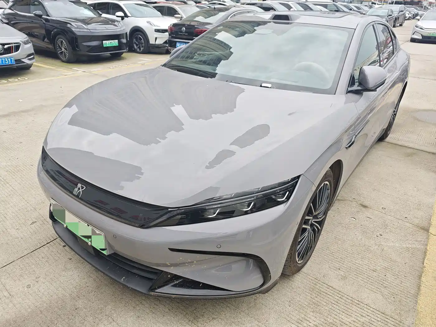 BYD Han 2025 DM-i Smart Driving Edition 125KM LiDAR Flagship