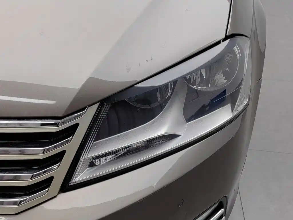 Фото 7 - Volkswagen Magotan