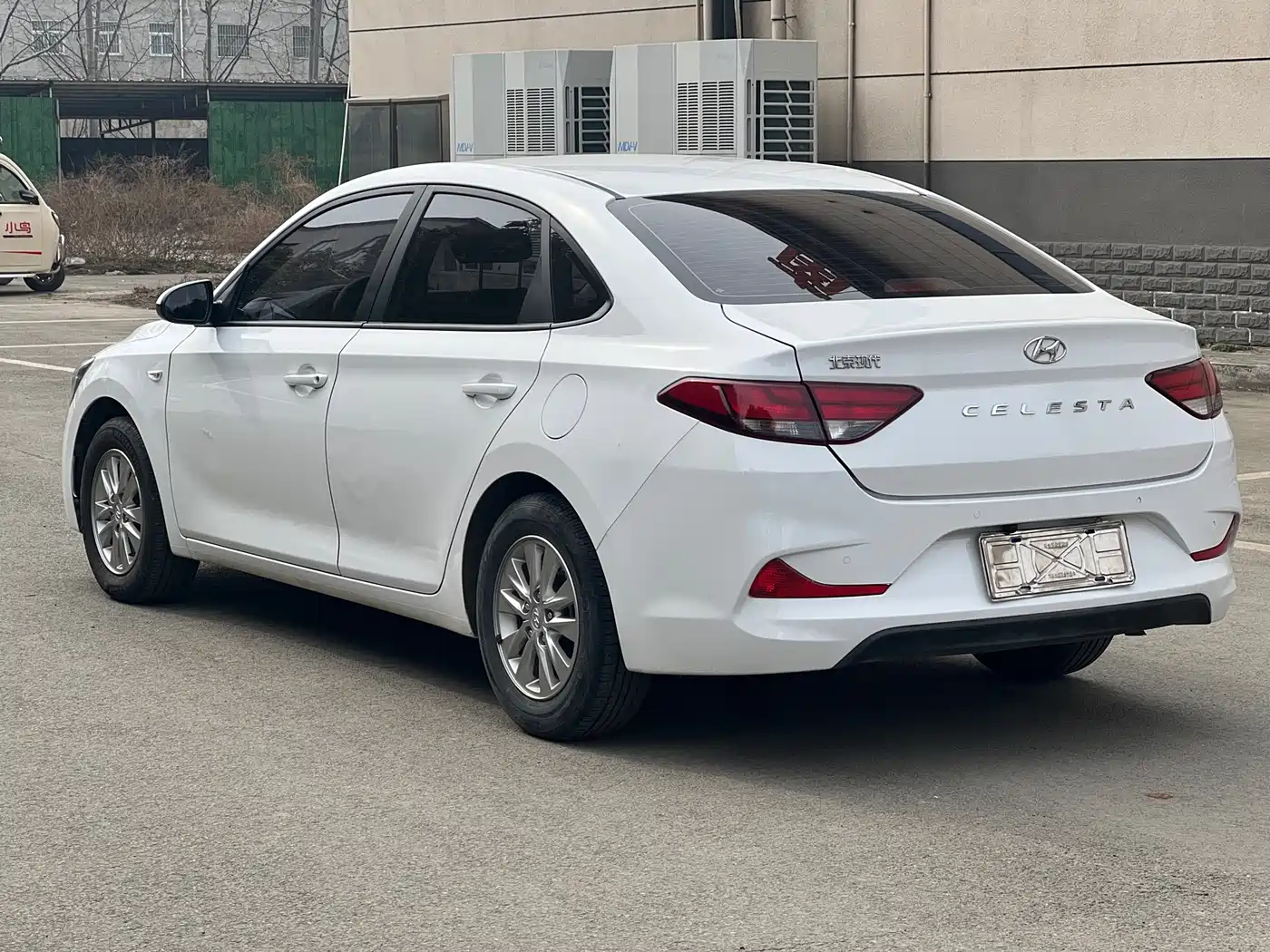 HYUNDAI YUEDONG