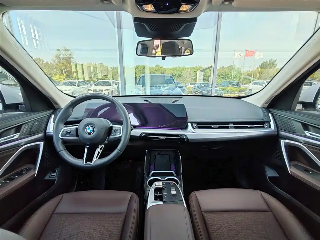 BMW X1 2023 sDrive25Li M Sport Package фото 7