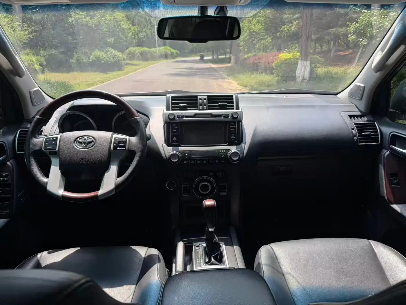 Toyota Prado 2014 4.0L Automatic VX NAVI фото 8