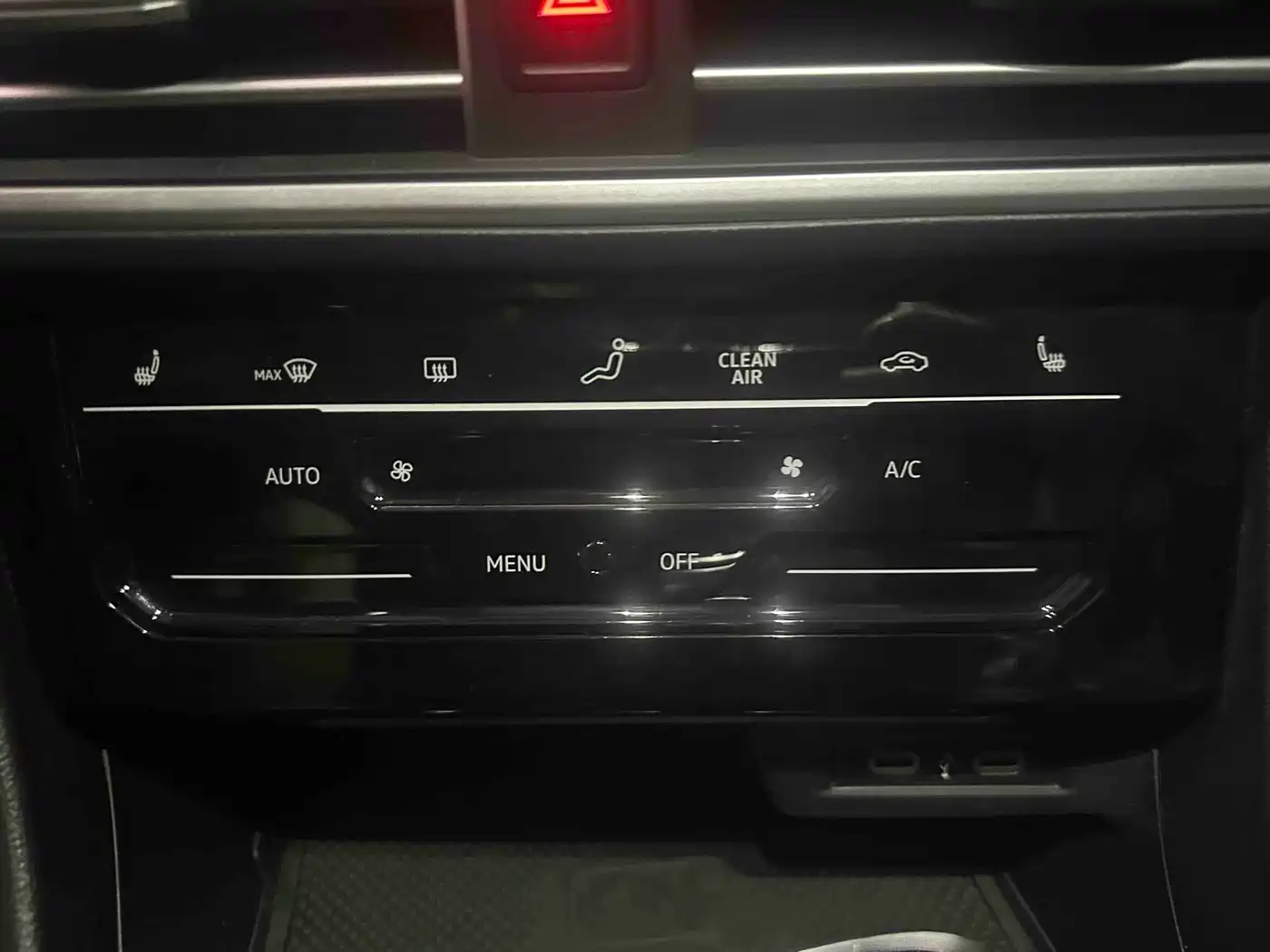 Volkswagen Sagitar 2023 280TSI DSG Surpass Plus Edition фото 19
