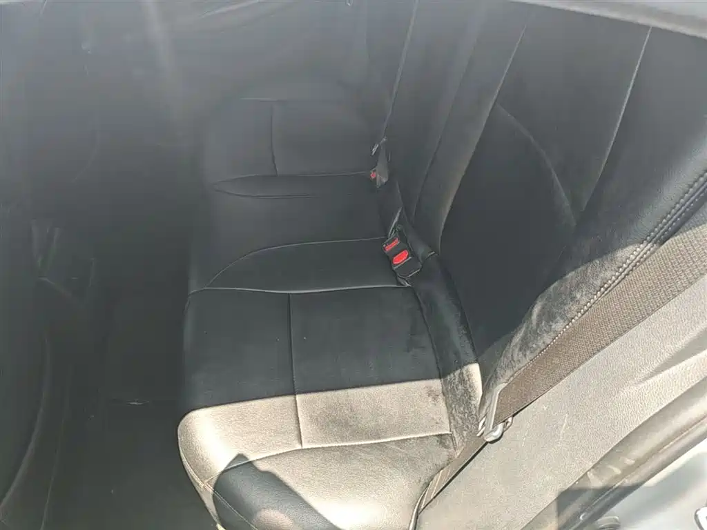 Toyota Levin 2019 185T CVT Entry Edition China VI фото 17
