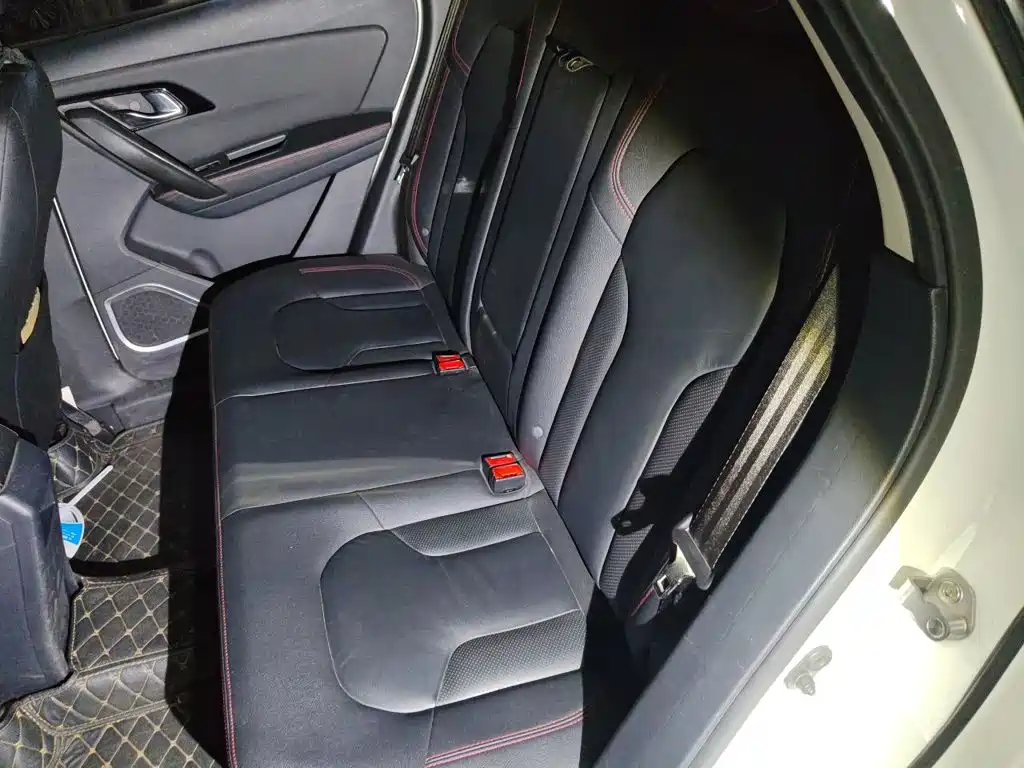 FAW Senya R7 2017 2017 Model 1.6L Manual Luxury