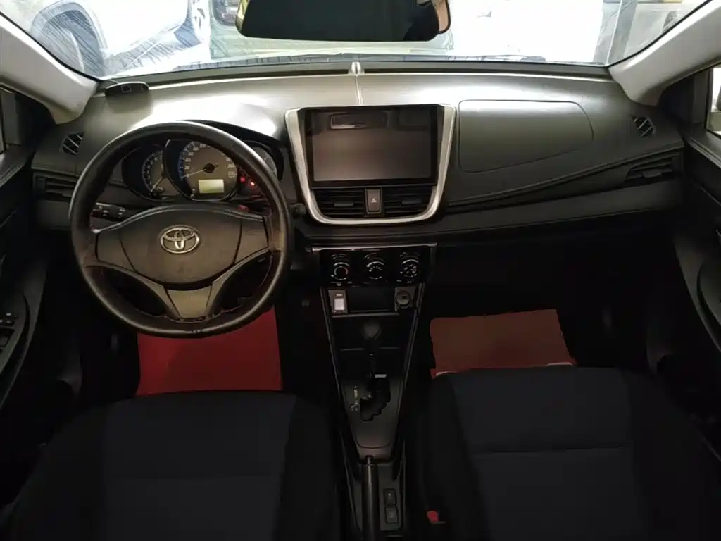 Toyota YARiS L Zhi Xuan 2019 1.5E CVT MeiDong Edition China VI фото 10