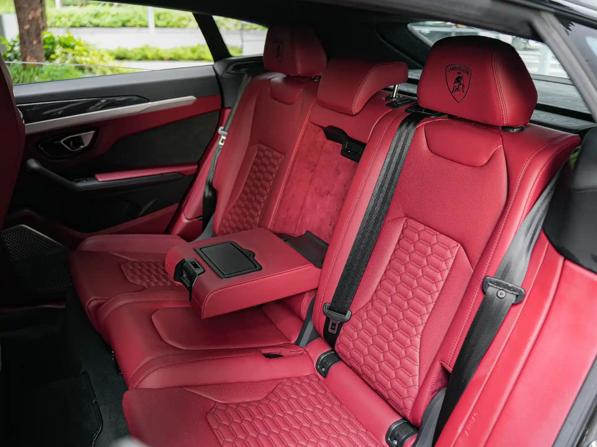 Фото 14 - Lamborghini Urus