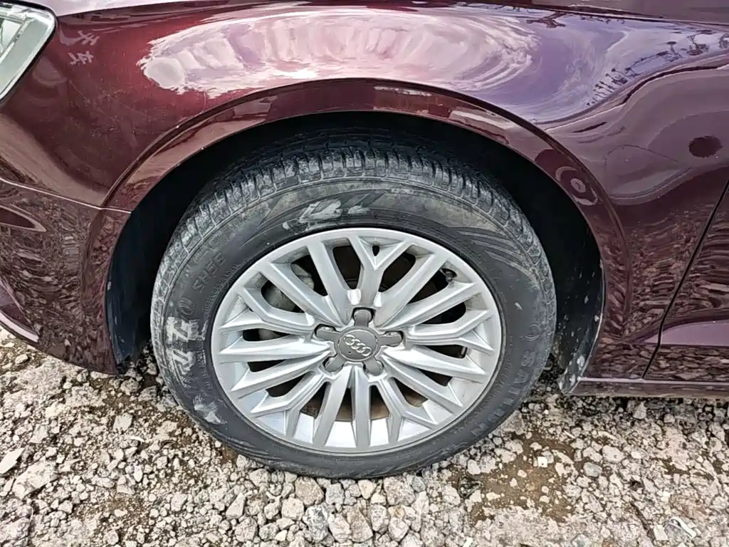 Фото 23 - Audi A3