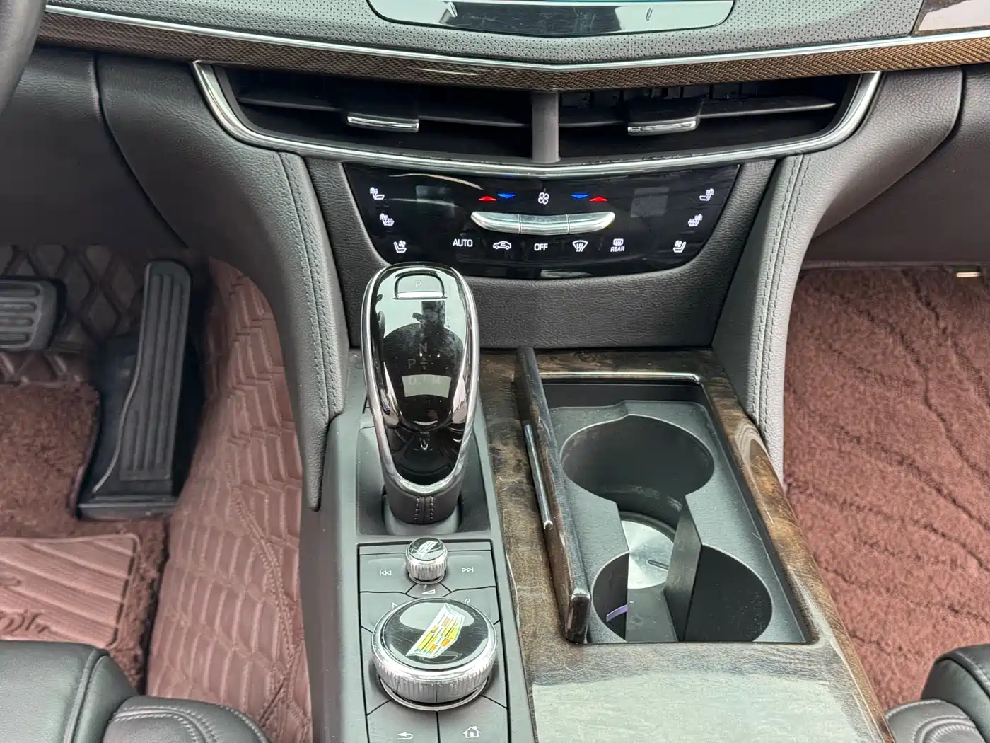 Cadillac CT6 2021 28T Luxury фото 13