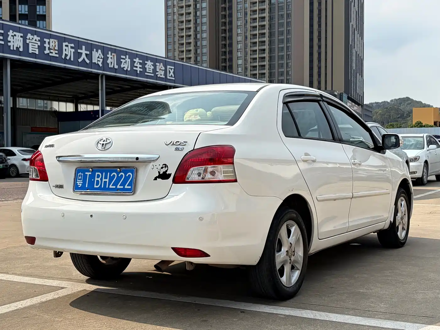 Toyota Vios 2010 Model 1.6L GL-i AT фото 9
