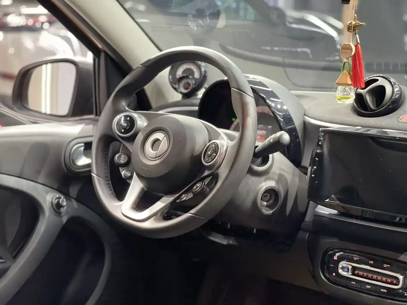 smart forfour 2017 2016 Model 0.9T 66kW Pioneer Edition