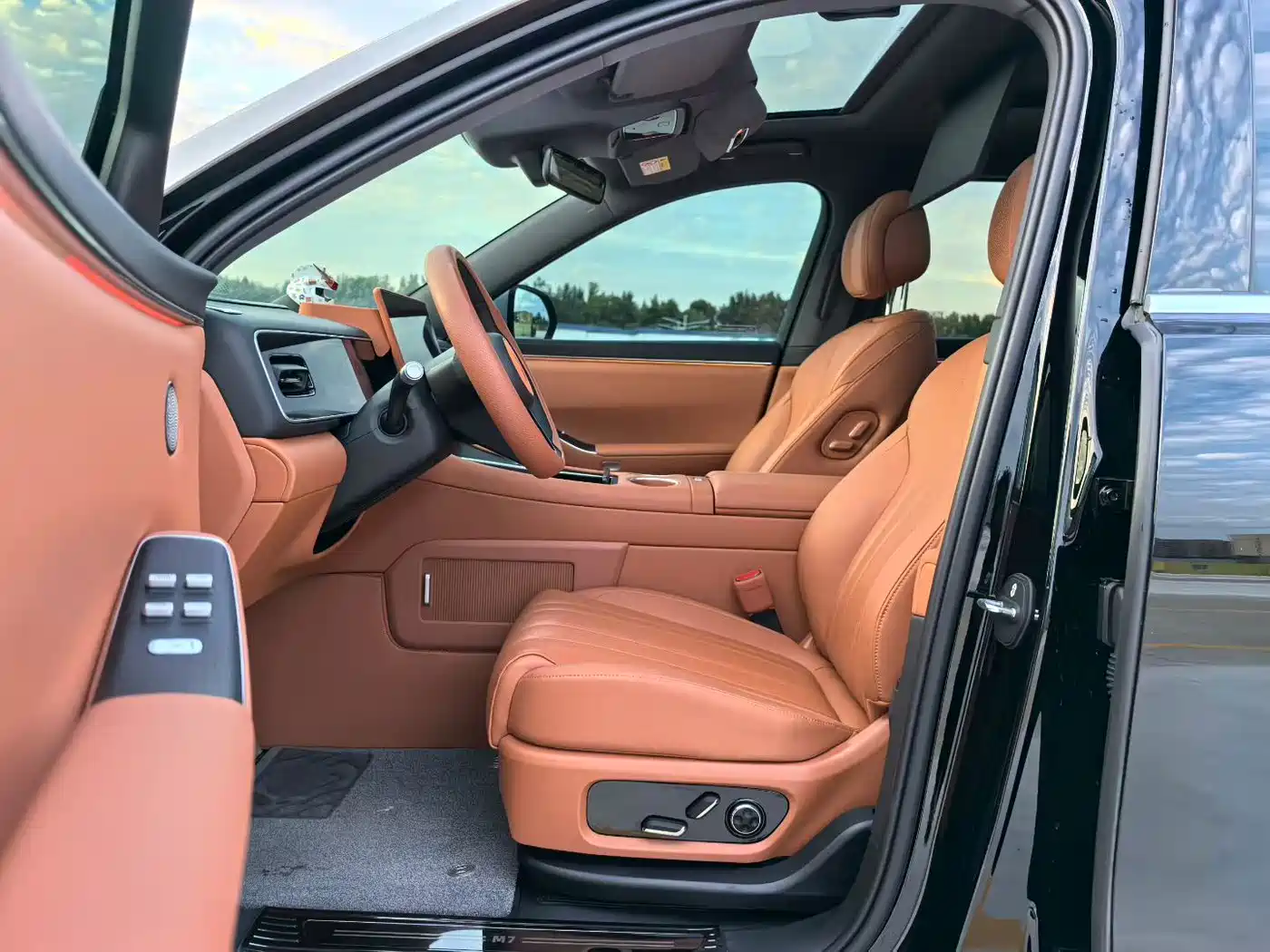 2026 Aito M7