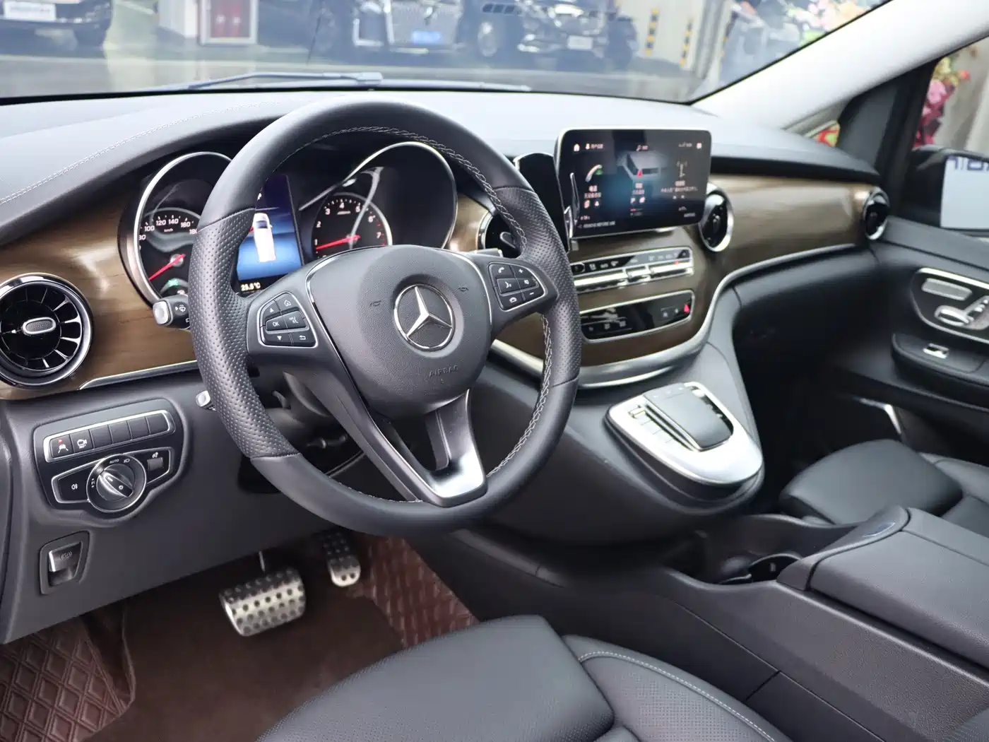 Mercedes-Benz V-Class, миниатюра 6