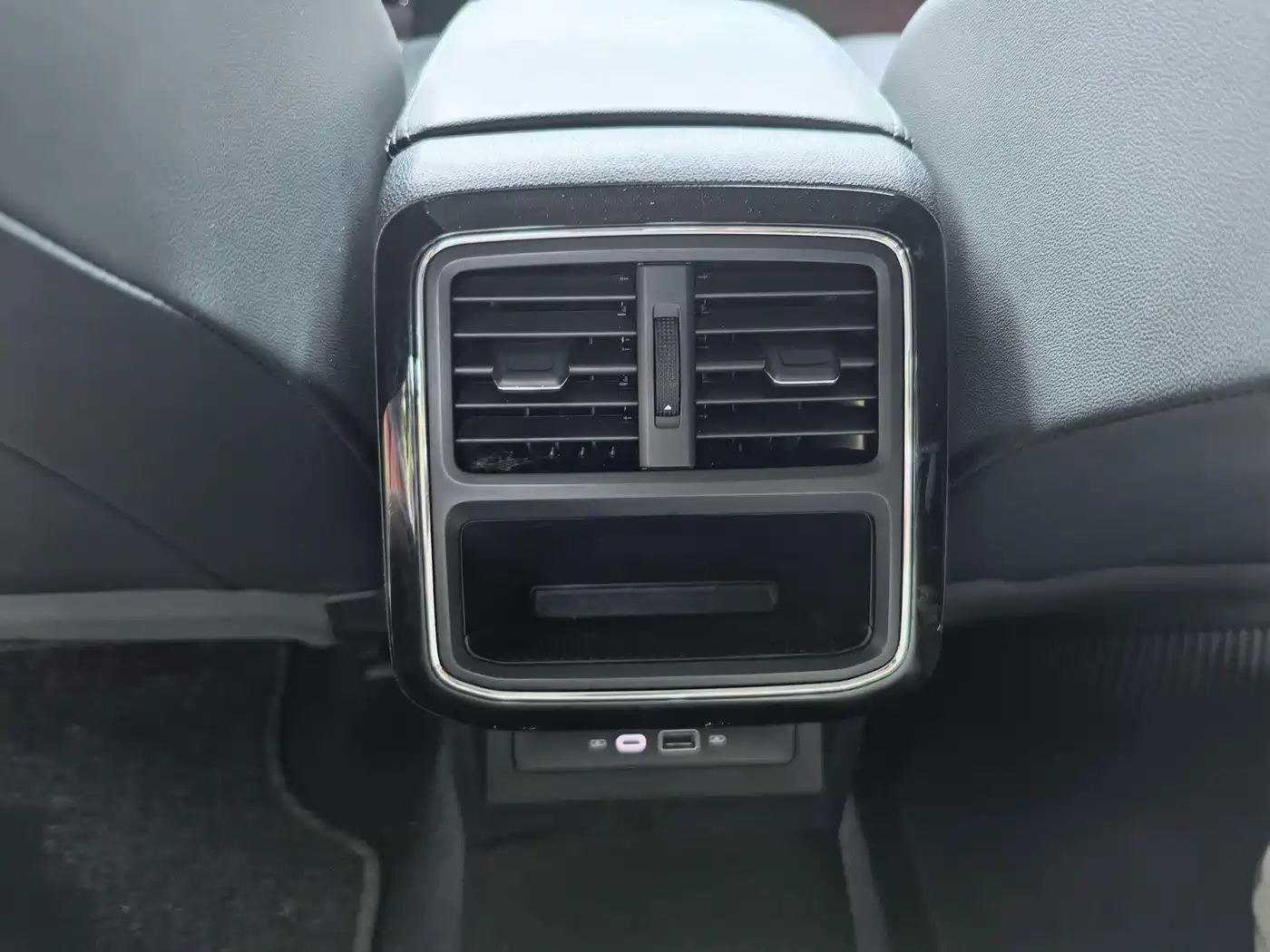 Volkswagen Passat 2025 2023 280TSI Business Edition