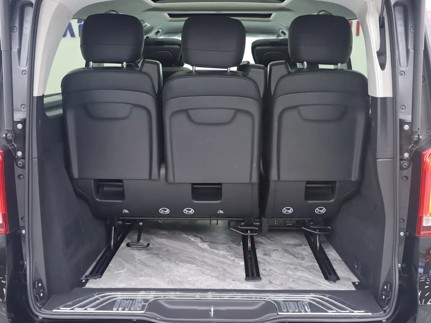 Mercedes-Benz V-Class, миниатюра 26