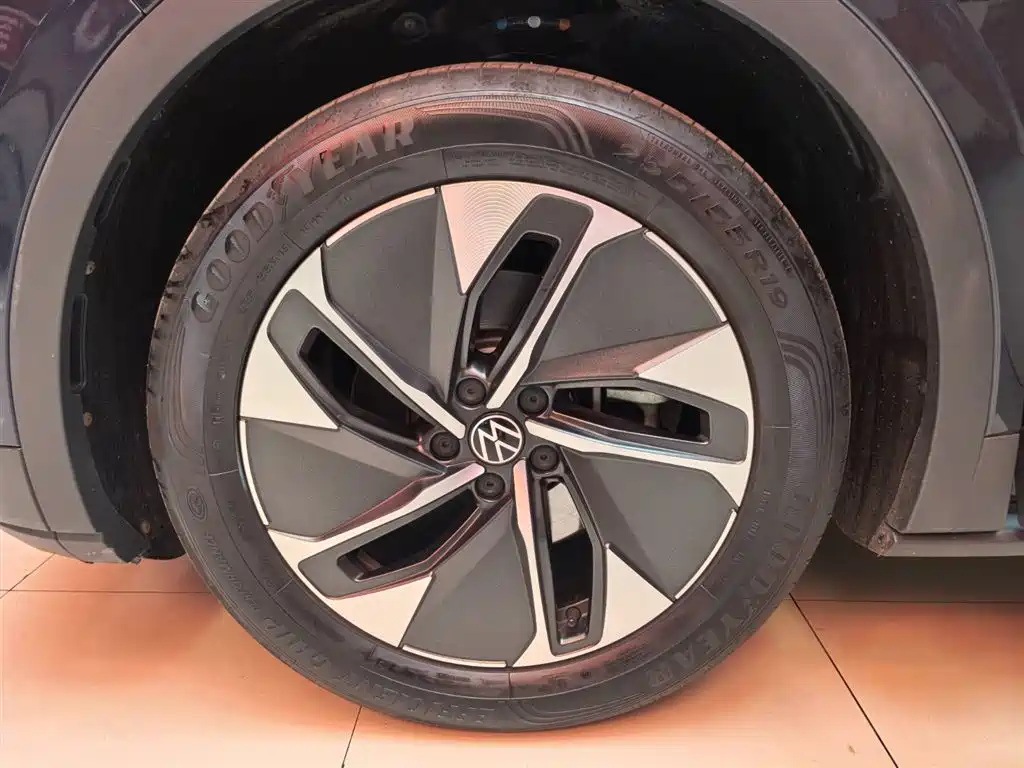 VOLKSWAGEN ID.4 CROZZ