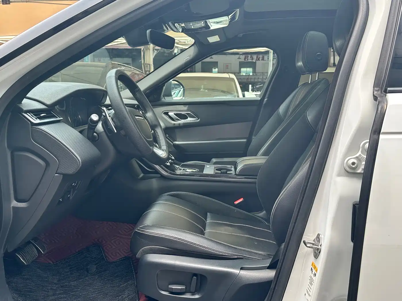 Land Rover Range Rover Velar 2018 P250 S фото 8