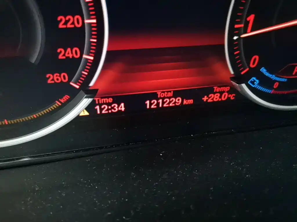 BMW X6 2018 xDrive28i фото 19