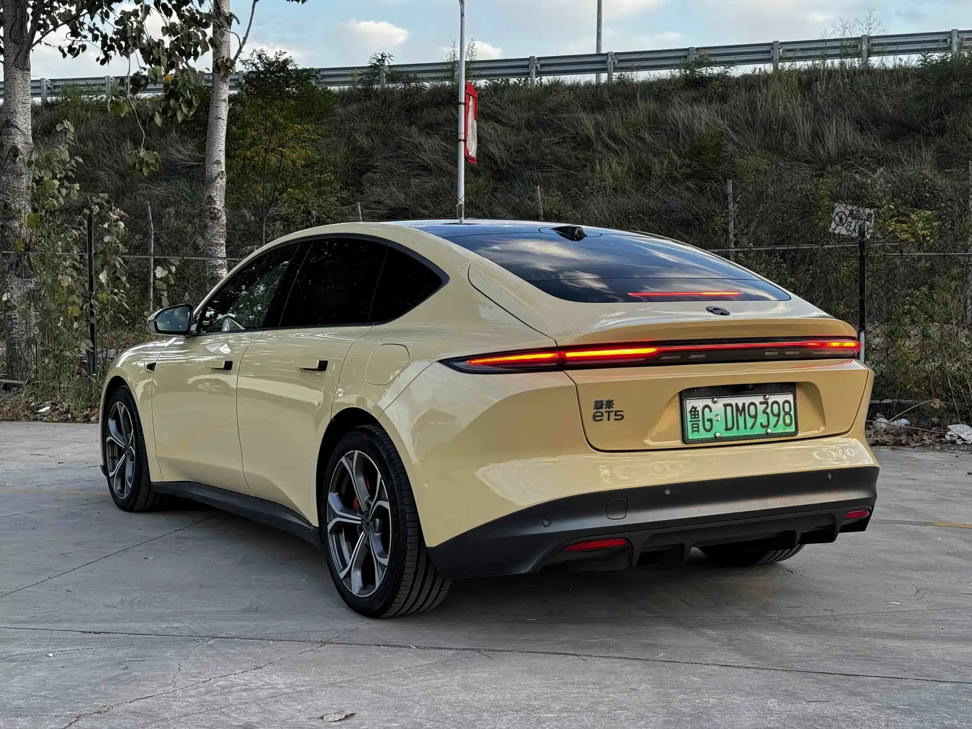 Фото 6 - NIO ET5