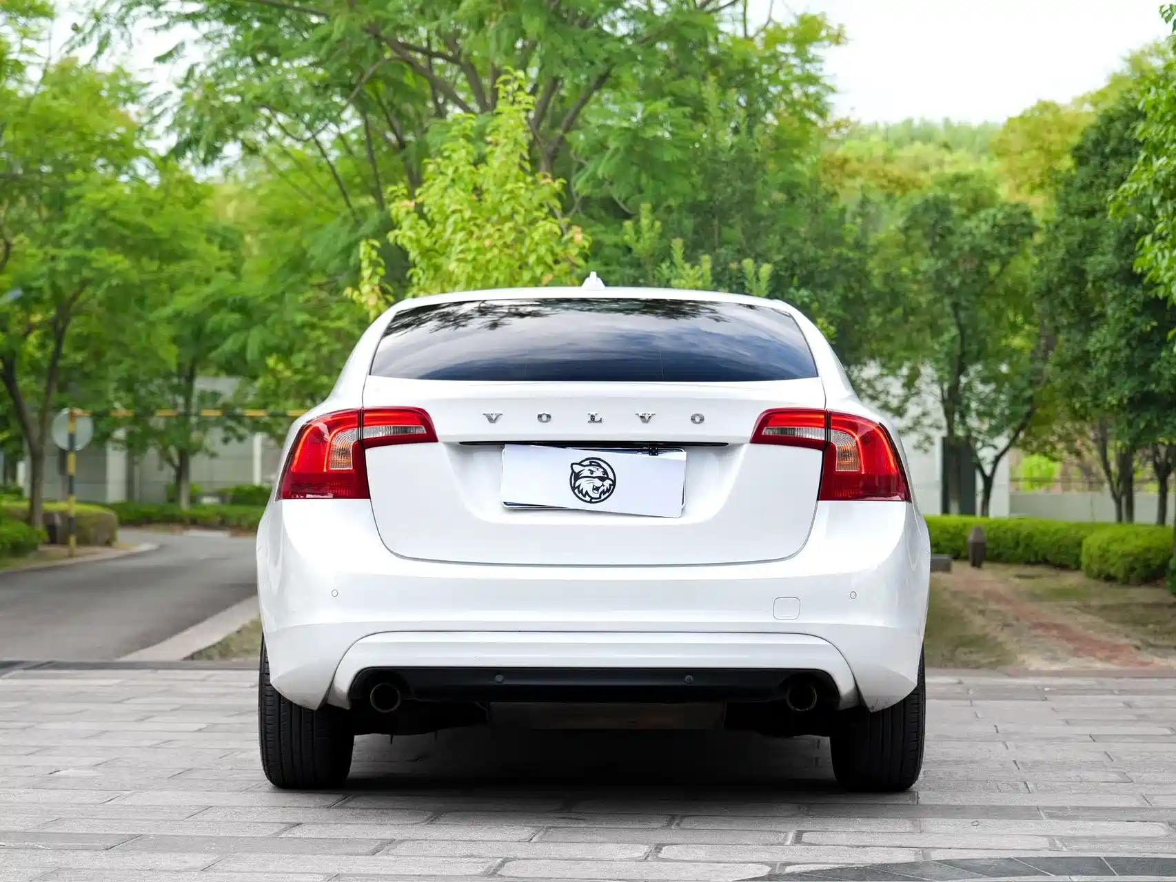 Photo 11 - Volvo S60