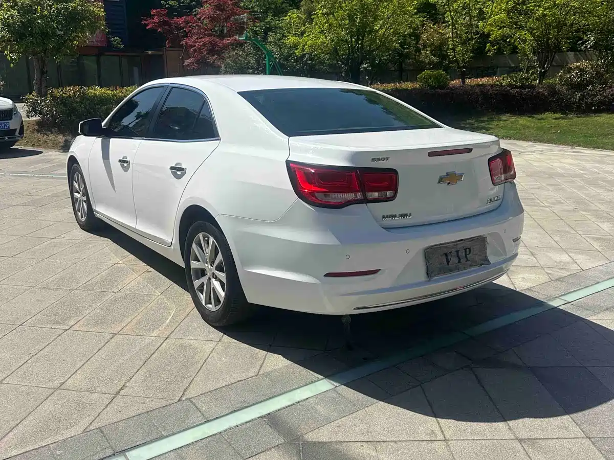 Chevrolet Malibu 2018 530T Automatic Luxury Edition фото 5