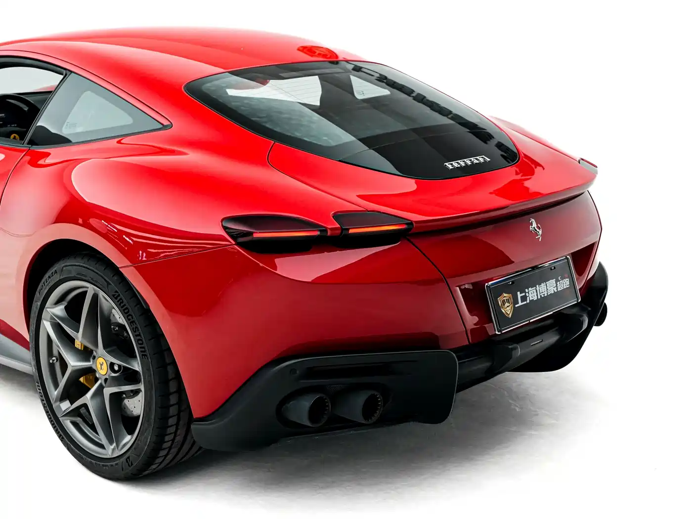 FERRARI ROMA