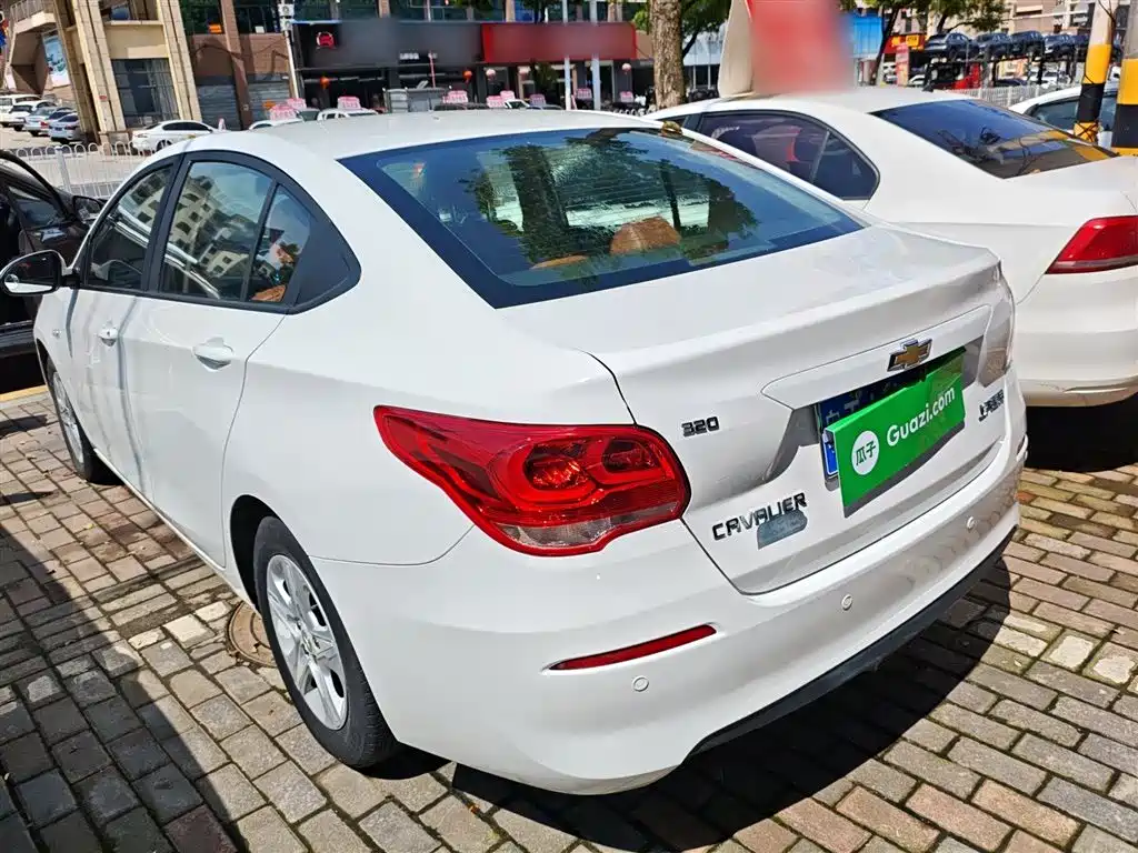 Chevrolet Cavalier 2019 320 Auto Sunroof Enjoyment Edition фото 5