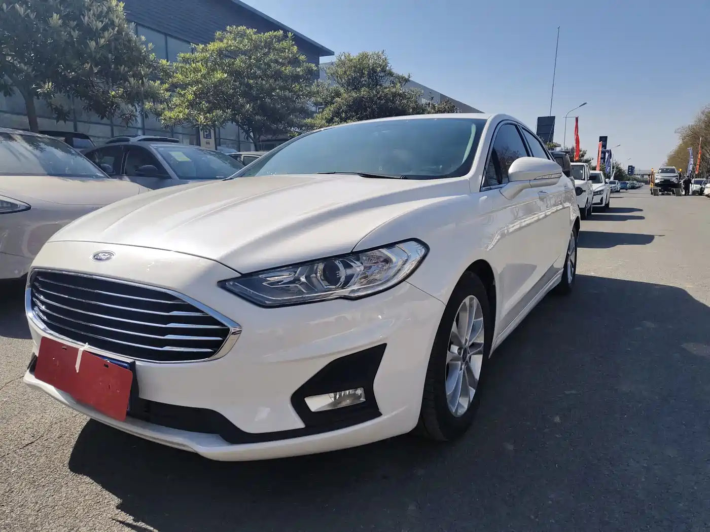FORD MONDEO